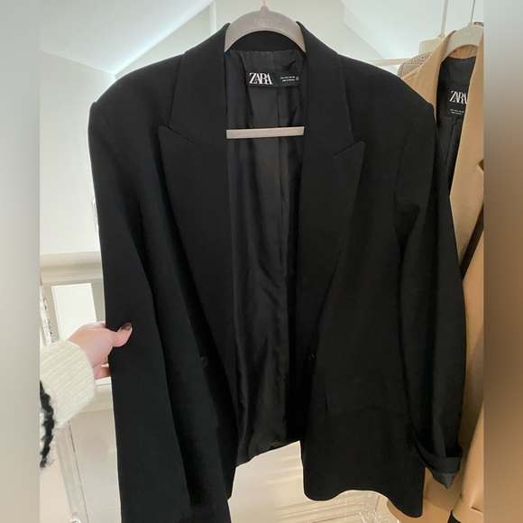 Zara Black Straight Fit Blazer - Picture 3 of 4